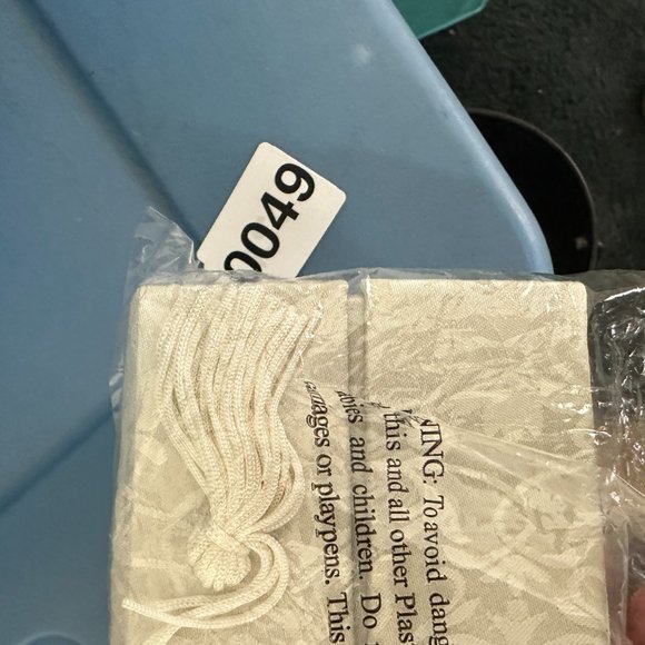 About Face Designs 1999-2009  Glass Scissors beautician Hair Stylist - Picture 8 of 8